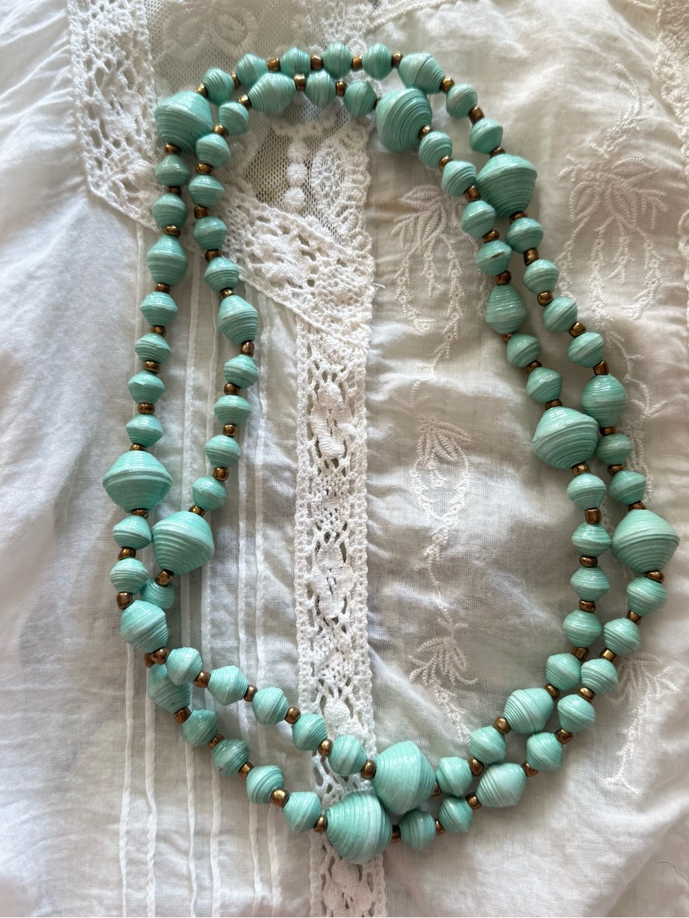 Vintage Mint Green Beaded Necklace - Summer Styling
